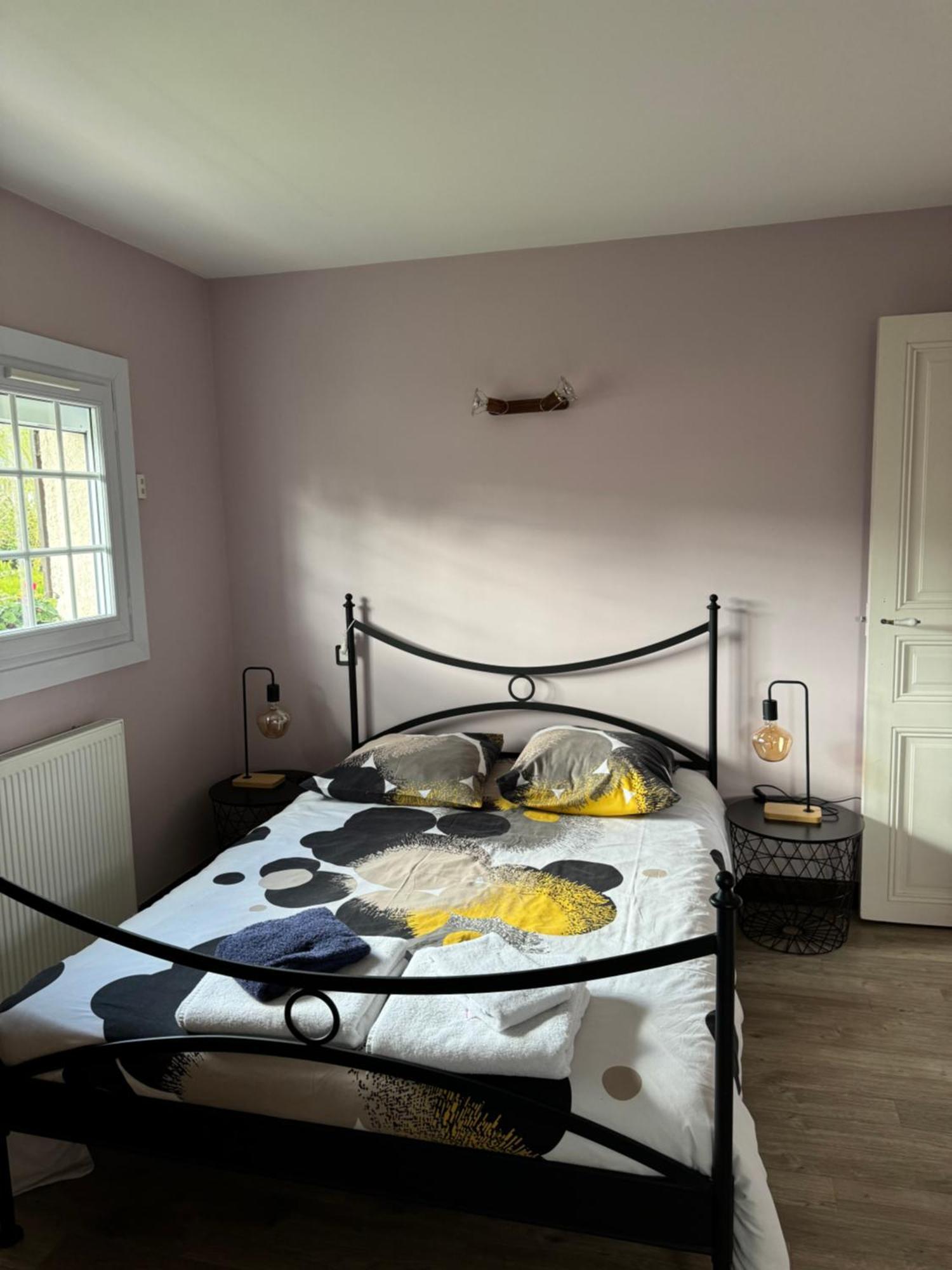 Les Chambres De La Grange Saint-Germain-de-la-Grange Экстерьер фото